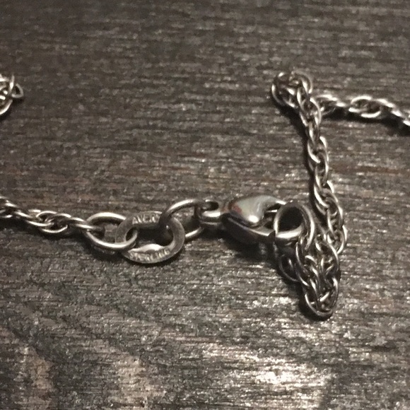 James Avery Cross w/ medium rope chain - Picture 5 of 8
